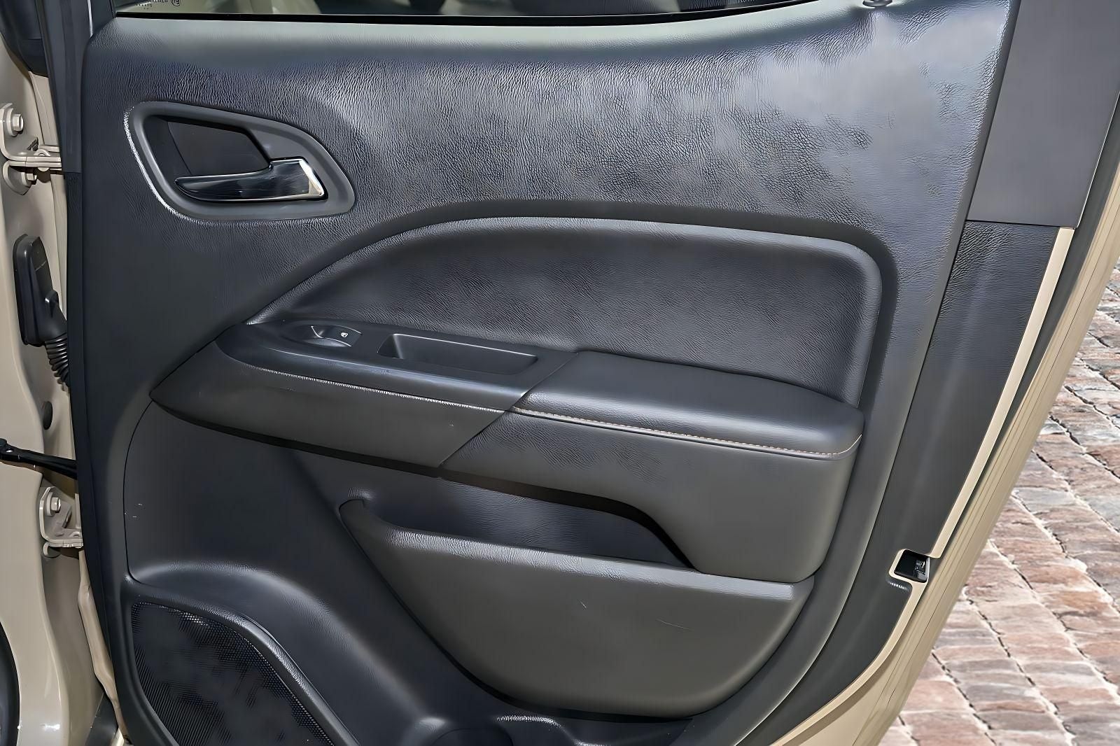 2022 GMC Canyon AT4 w/Leather