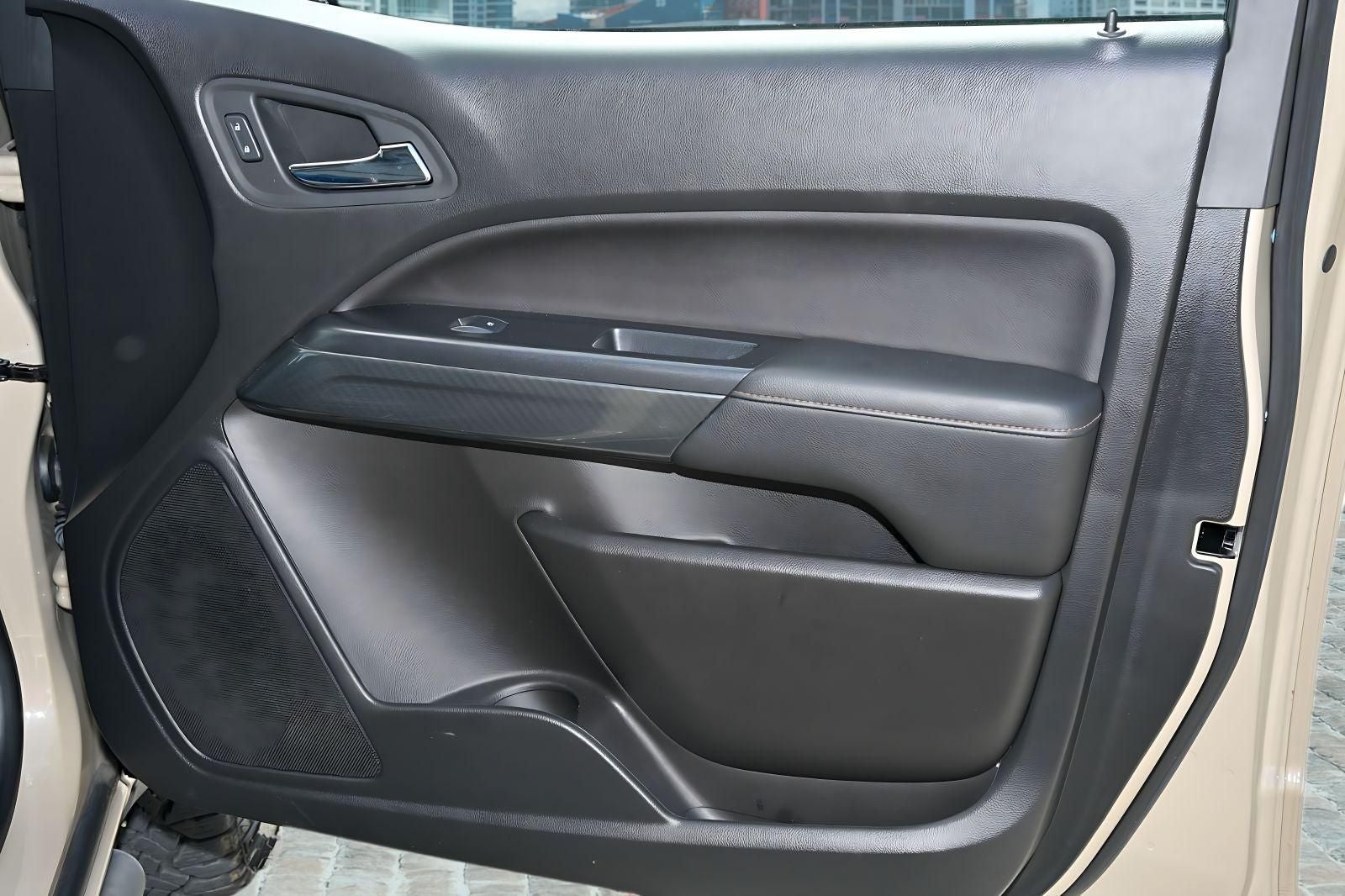 2022 GMC Canyon AT4 w/Leather