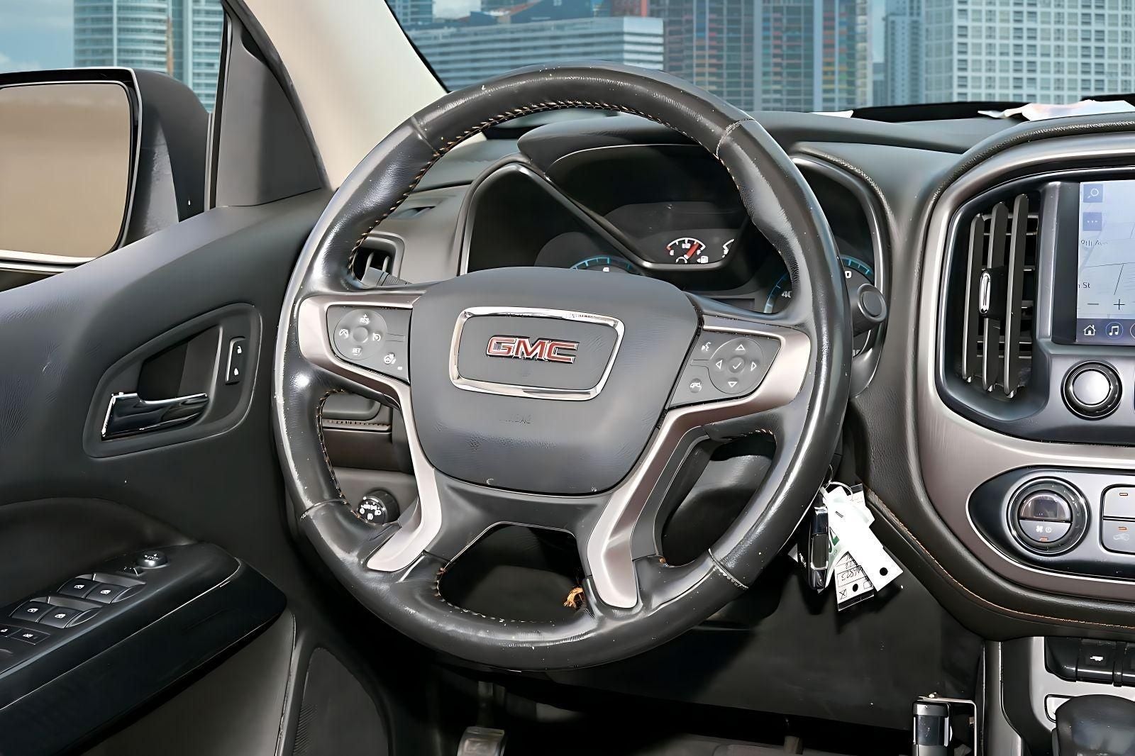 2022 GMC Canyon AT4 w/Leather