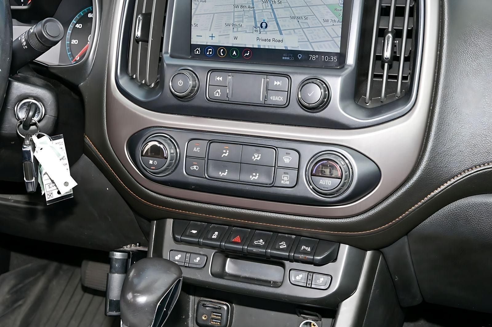 2022 GMC Canyon AT4 w/Leather