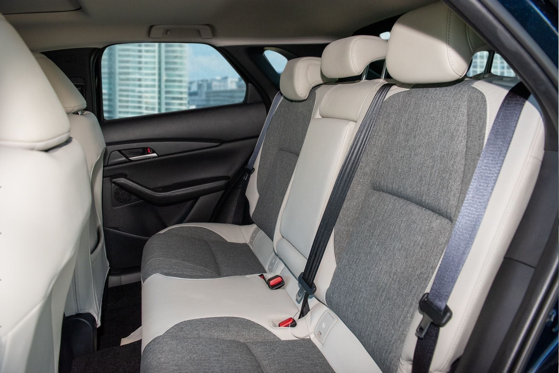 2026 Mazda Mazda CX-30 2.5 S Aire Edition