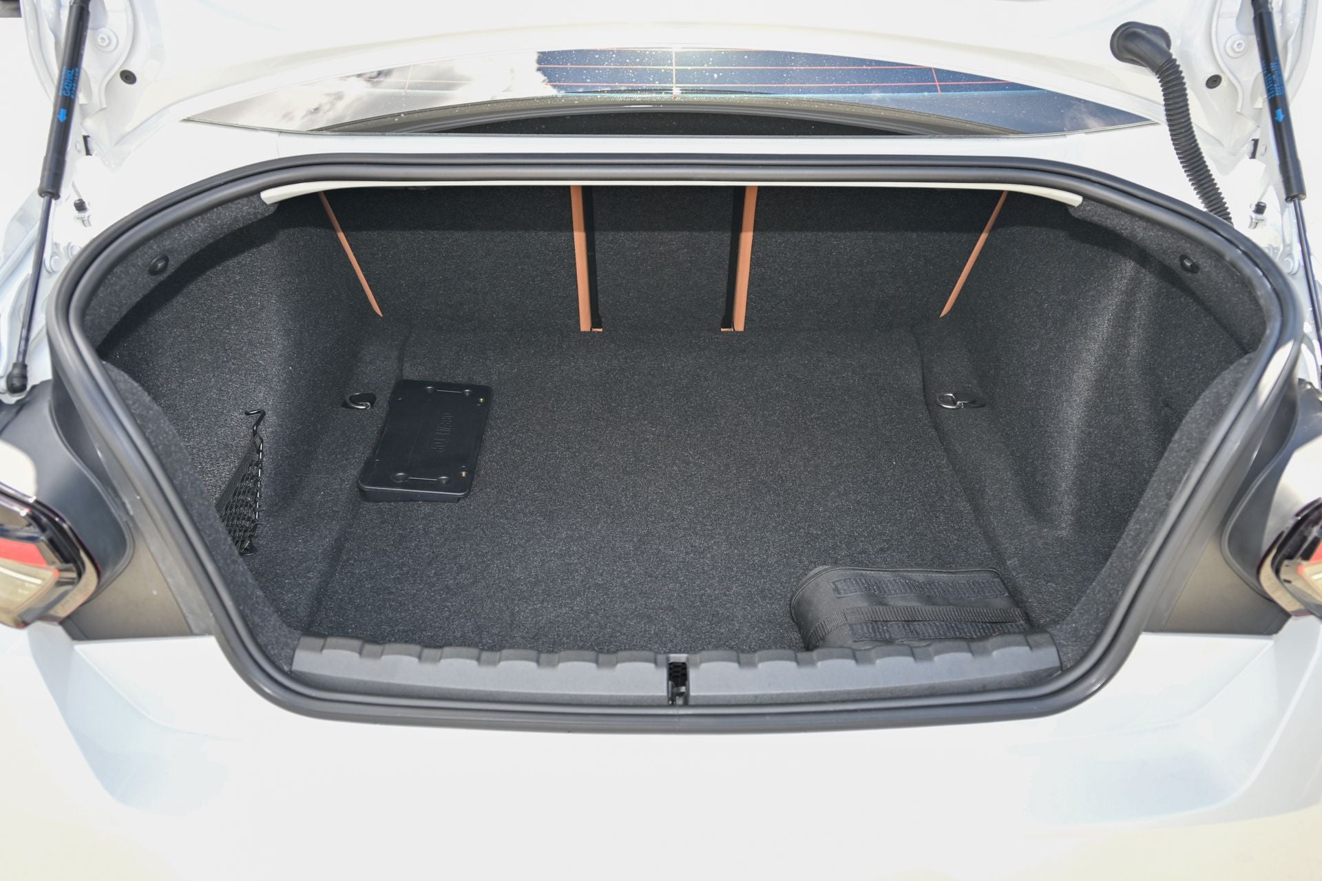 2024 BMW 2 Series 230i