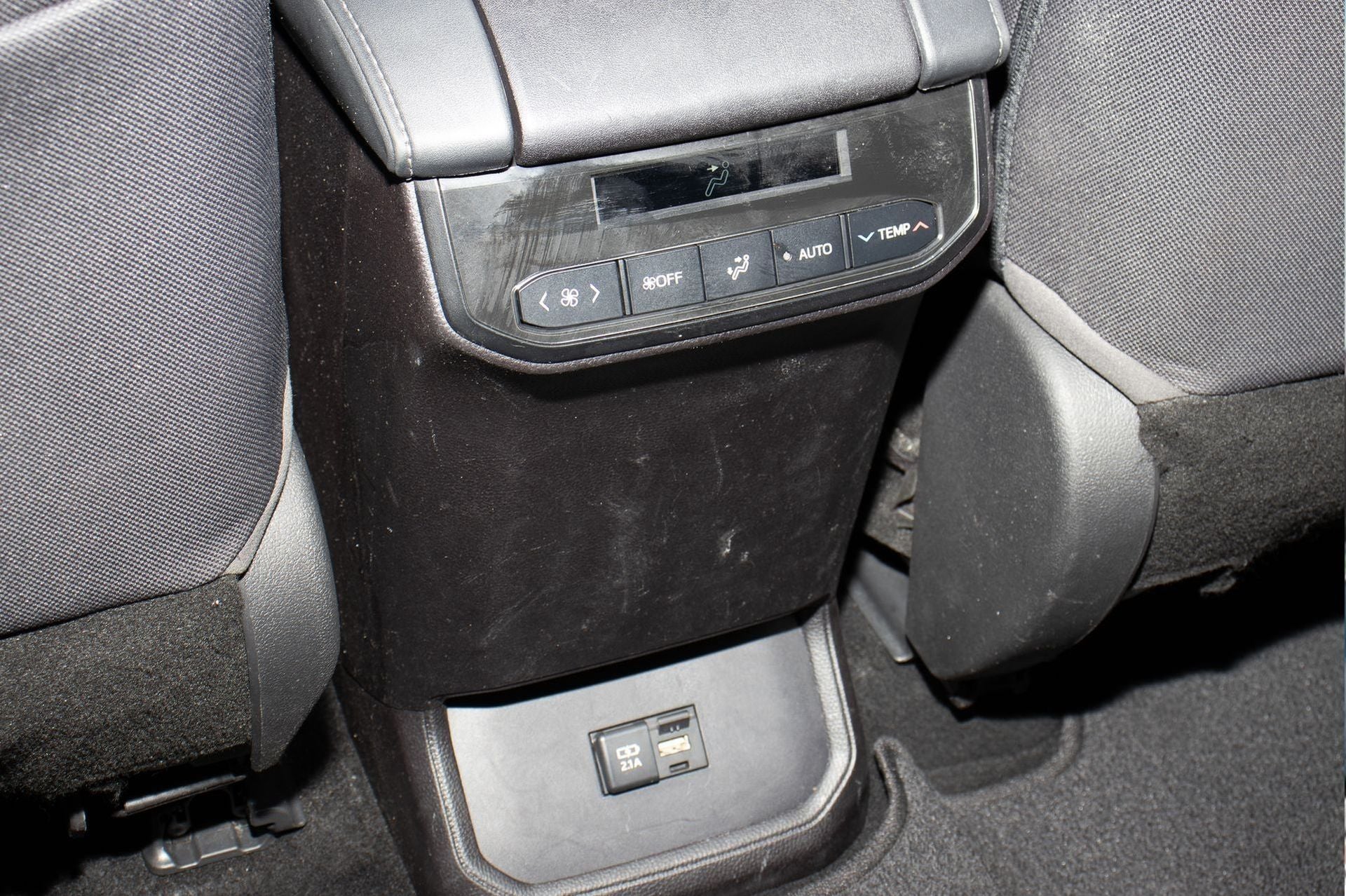 2020 Toyota Highlander L