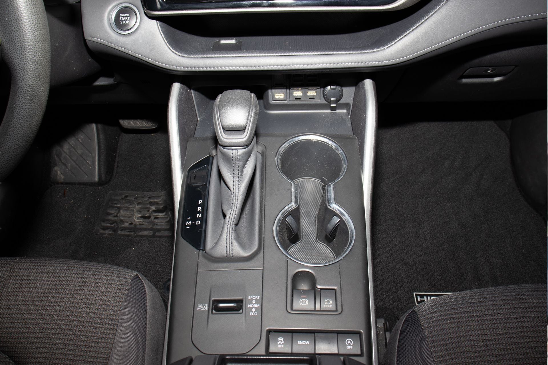 2020 Toyota Highlander L