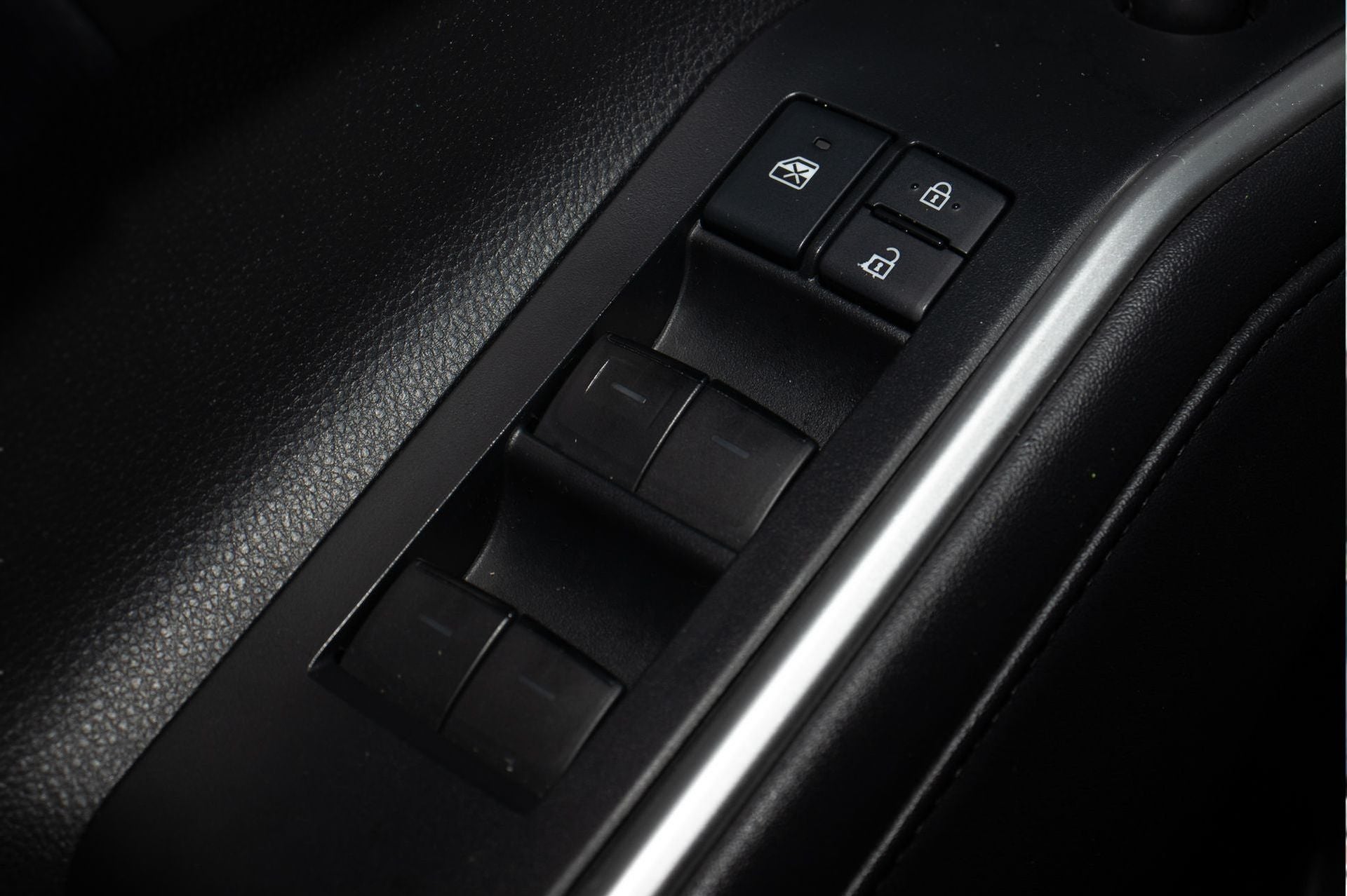 2020 Toyota Highlander L