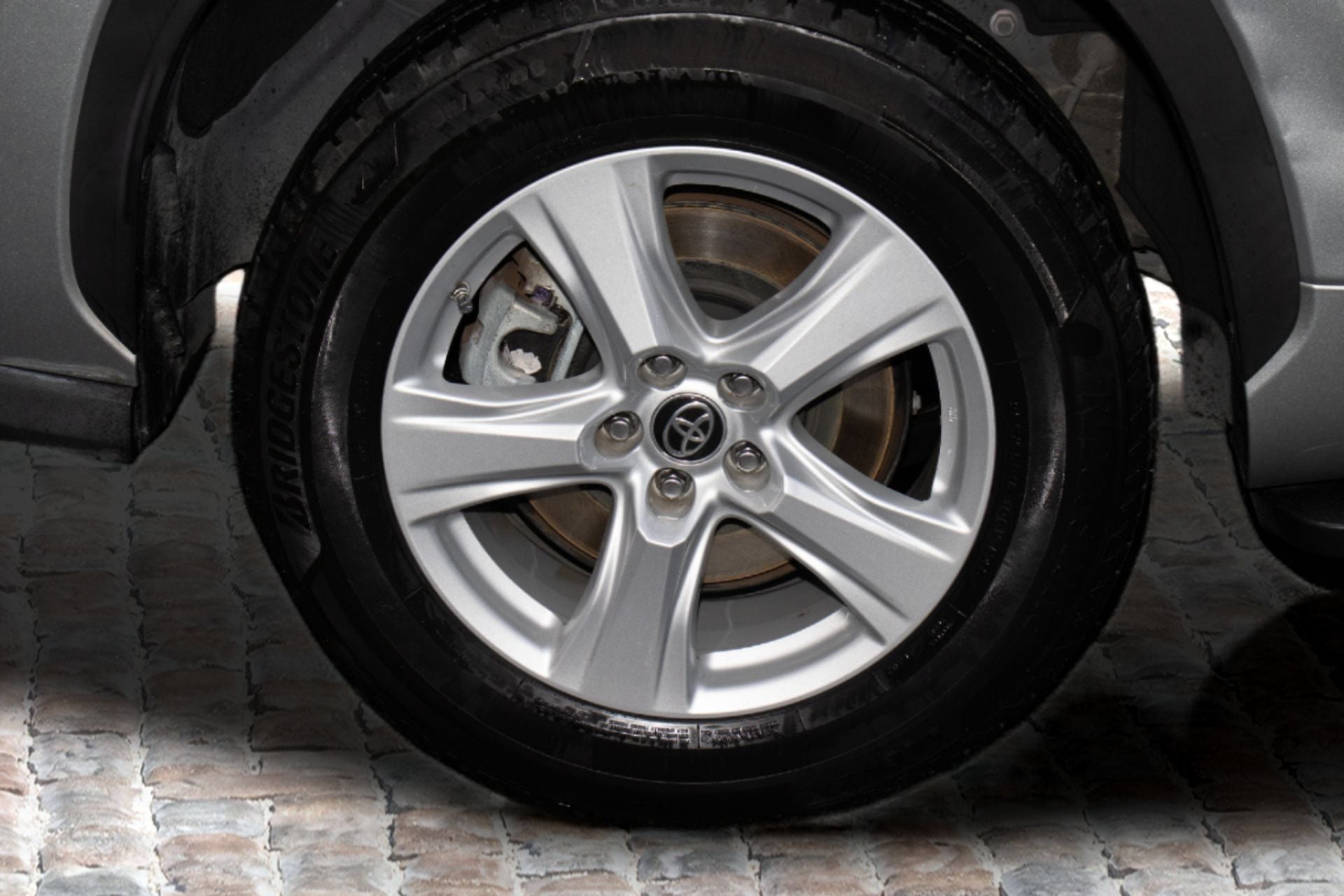 2020 Toyota Highlander L