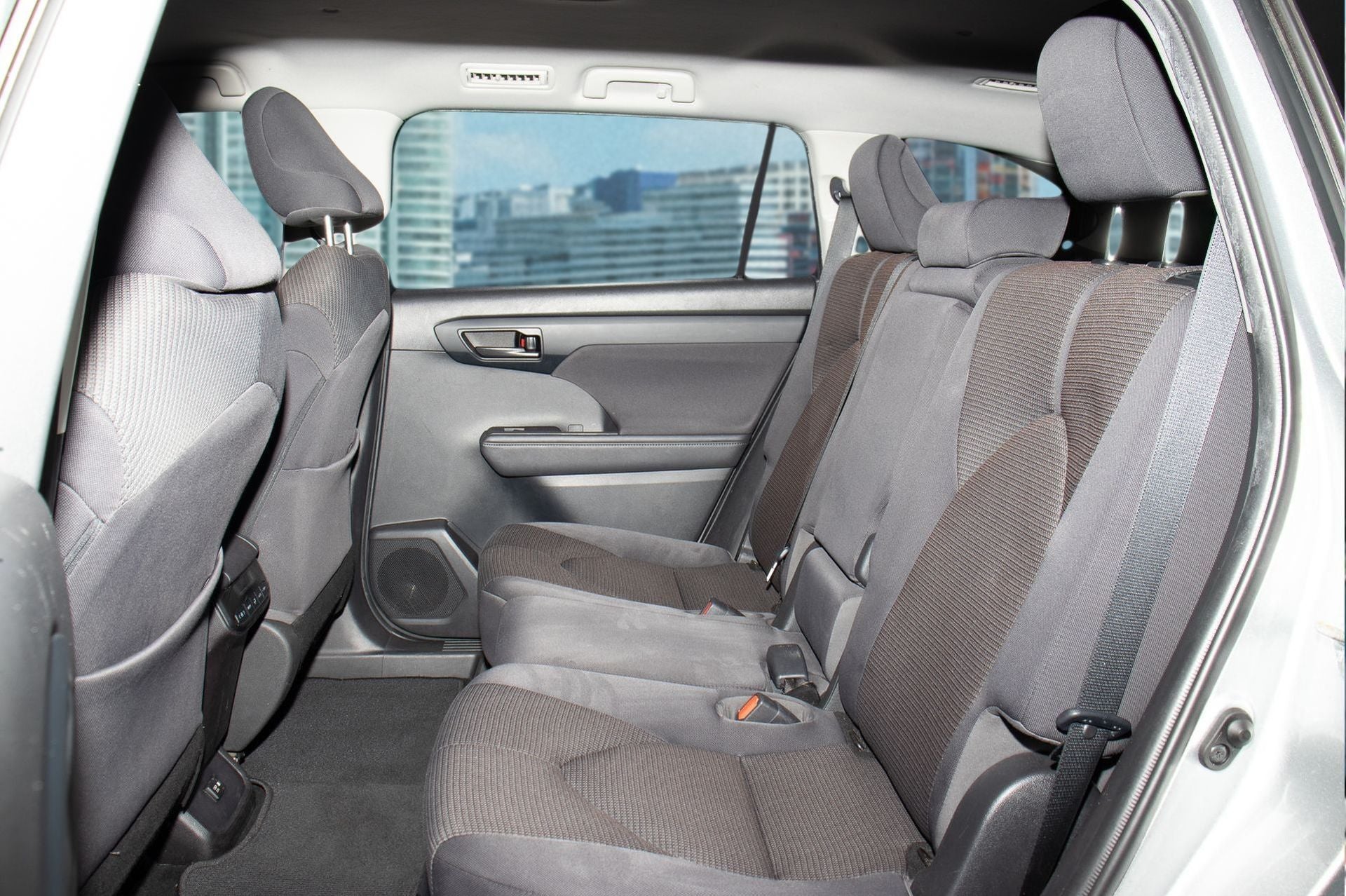 2020 Toyota Highlander L