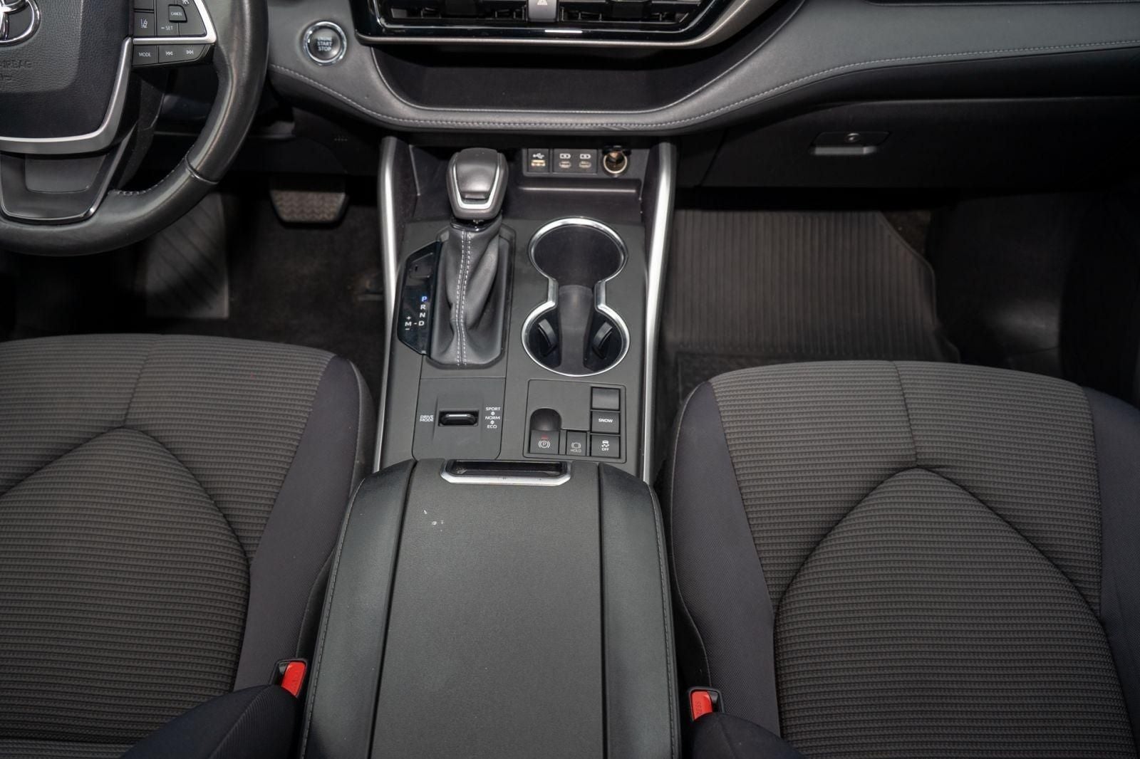 2023 Toyota Highlander LE