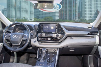 2022 Toyota Highlander LE