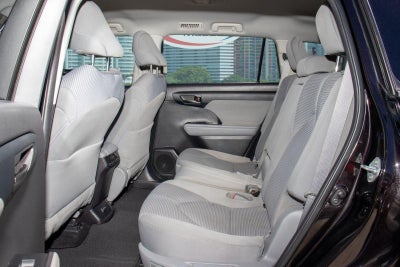 2022 Toyota Highlander LE