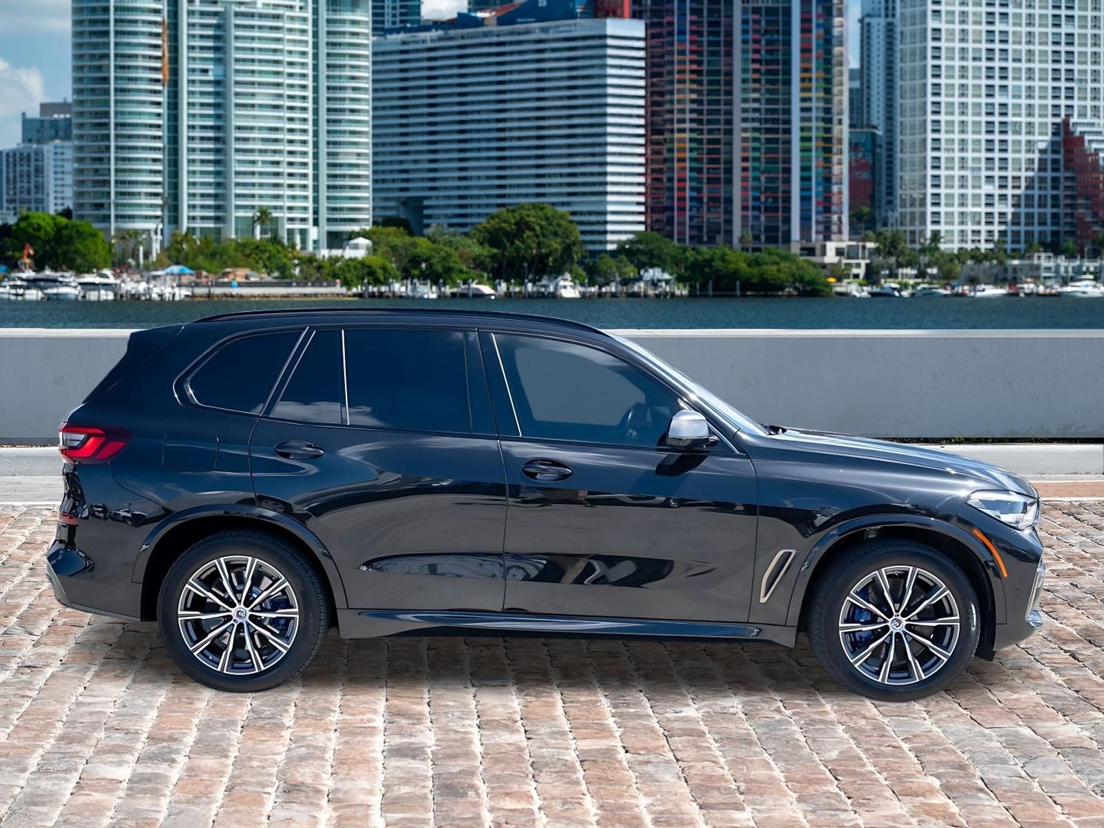 2023 BMW X5 M50i