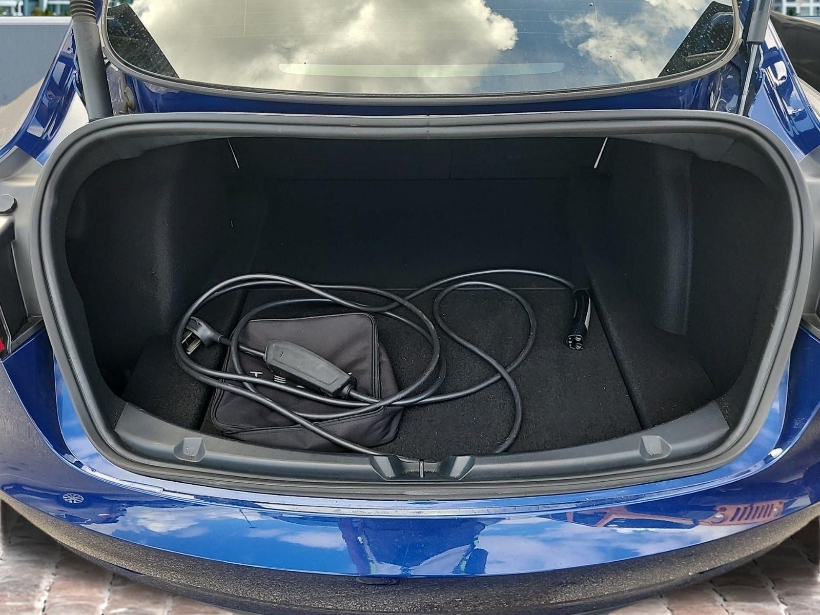 2023 Tesla Model 3 Base