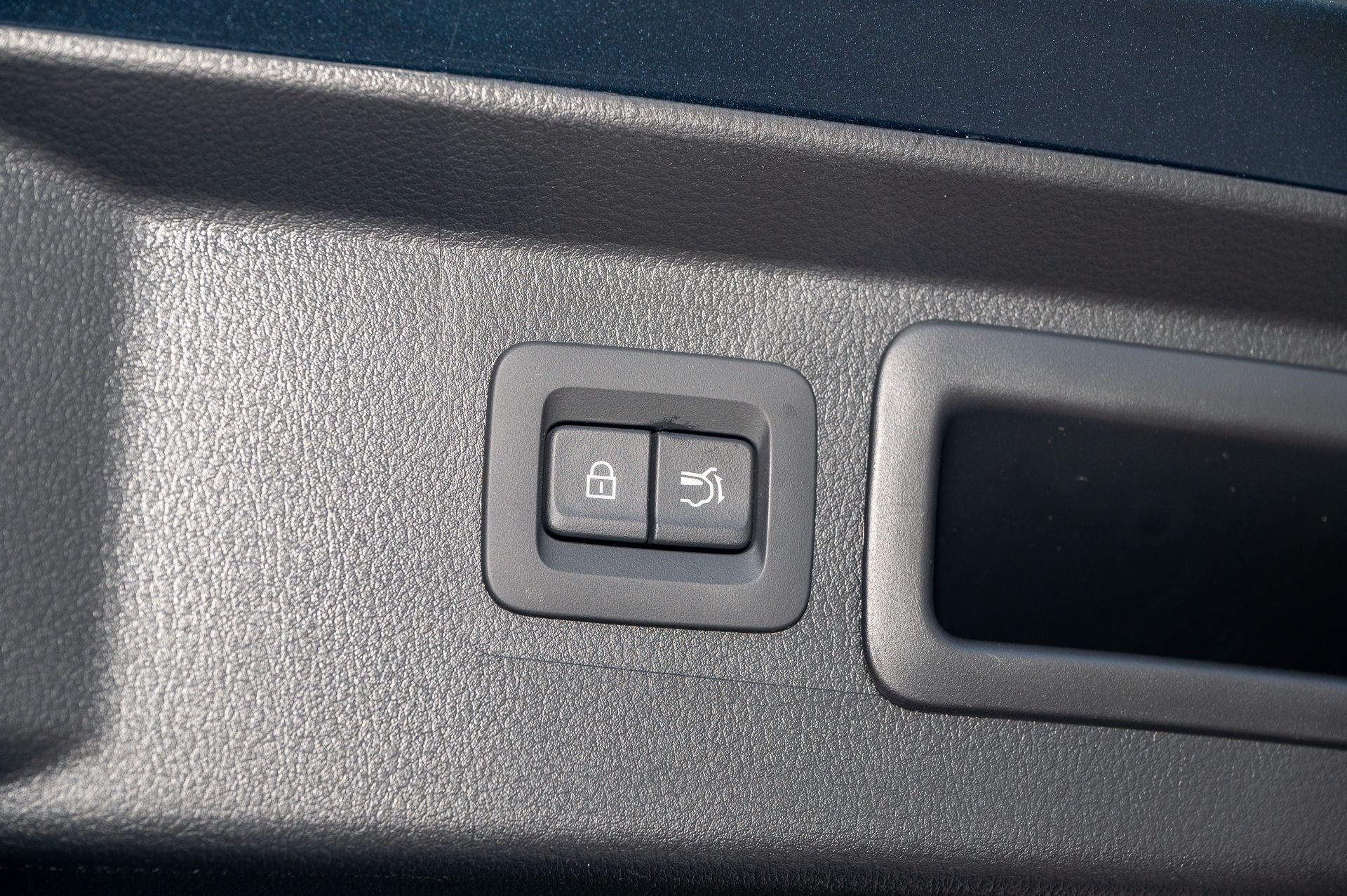 2025 Mazda Mazda CX-50 Hybrid Premium Plus