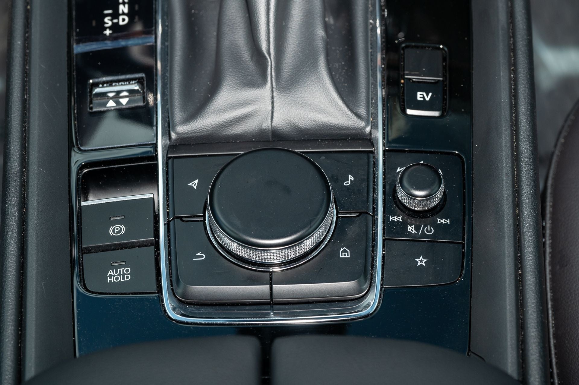 2025 Mazda Mazda CX-50 Hybrid Premium Plus