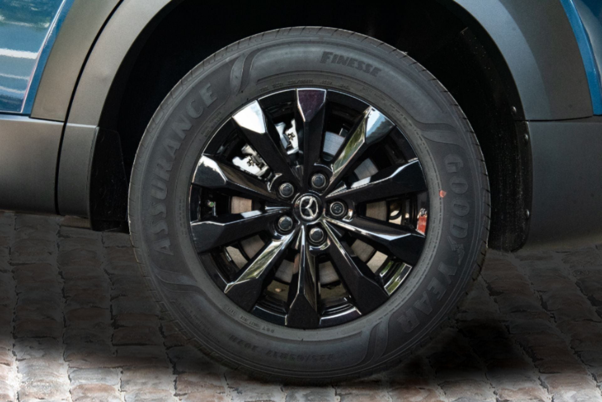 2025 Mazda Mazda CX-50 2.5 S Premium Package