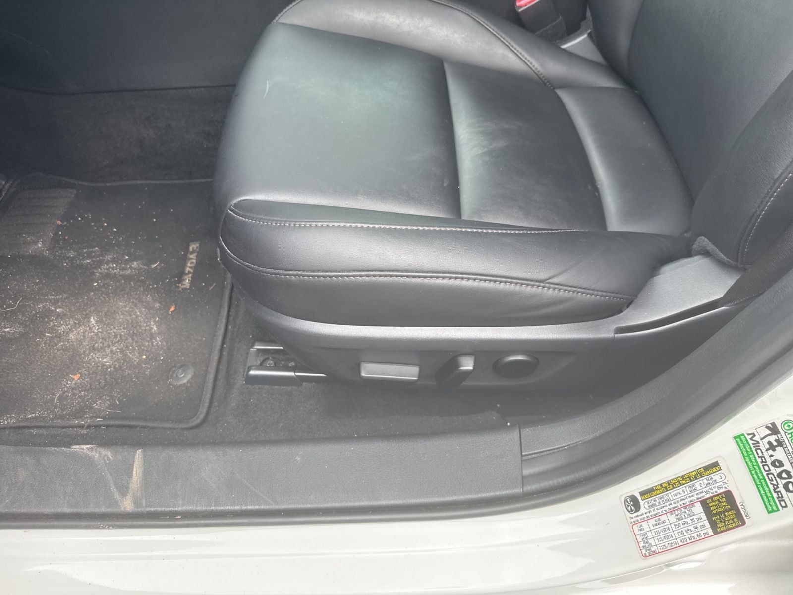 2023 Mazda Mazda3 2.5 S Preferred Package