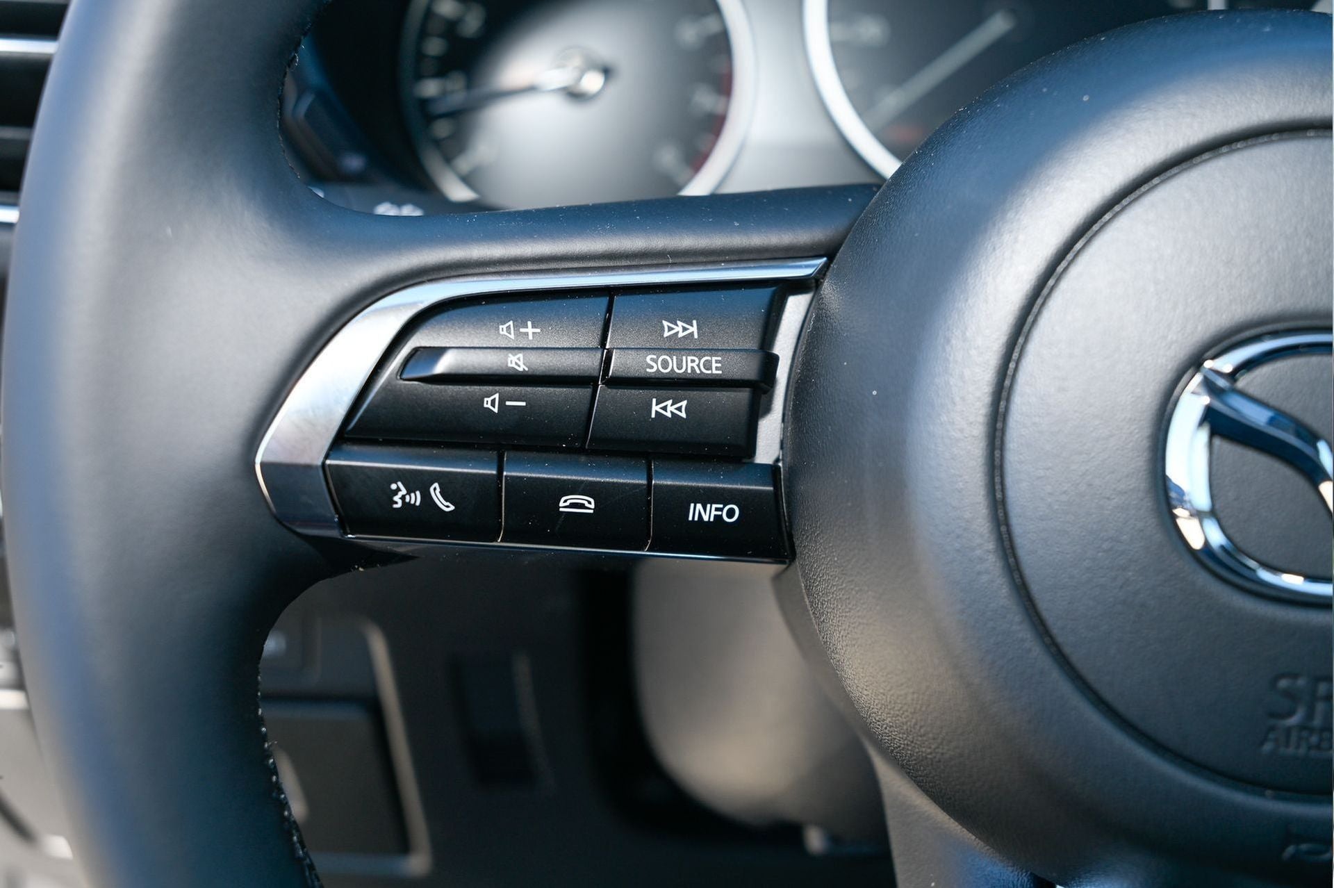 2026 Mazda Mazda3 2.5 S Carbon Edition