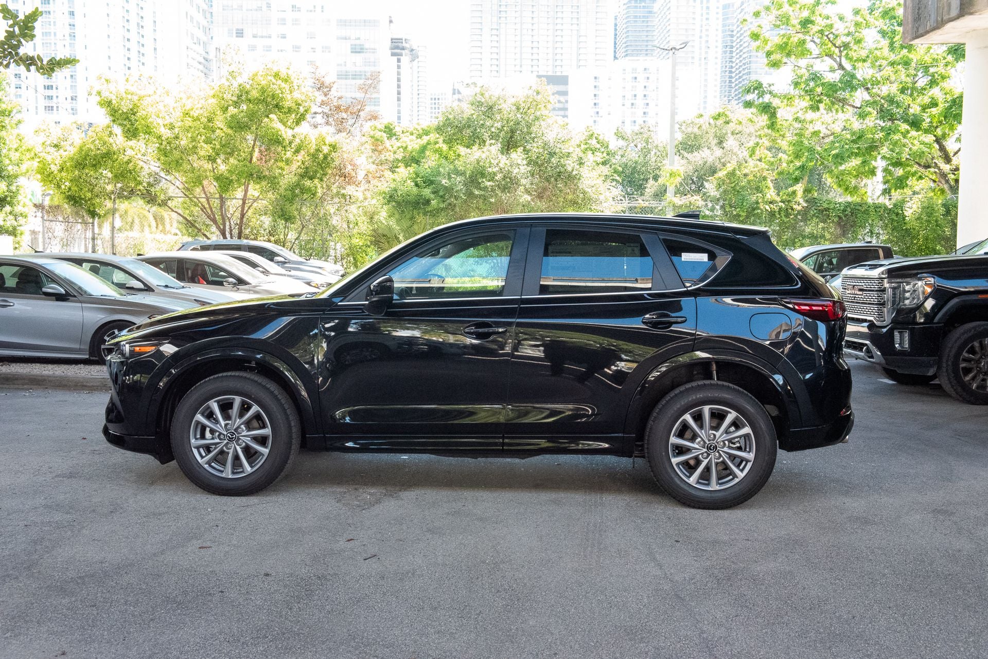 2025 Mazda Mazda CX-5 2.5 S Preferred Package