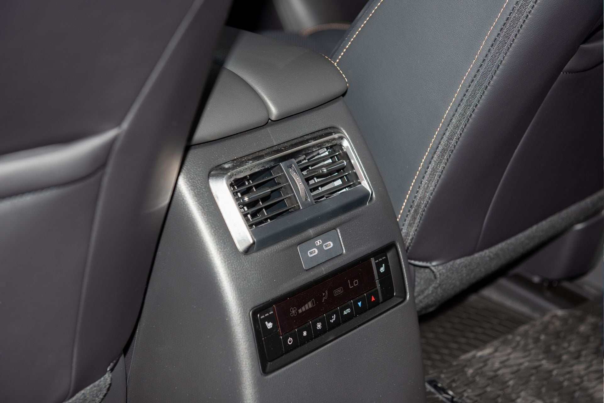 2025 Mazda Mazda CX-70 PHEV Premium Plus