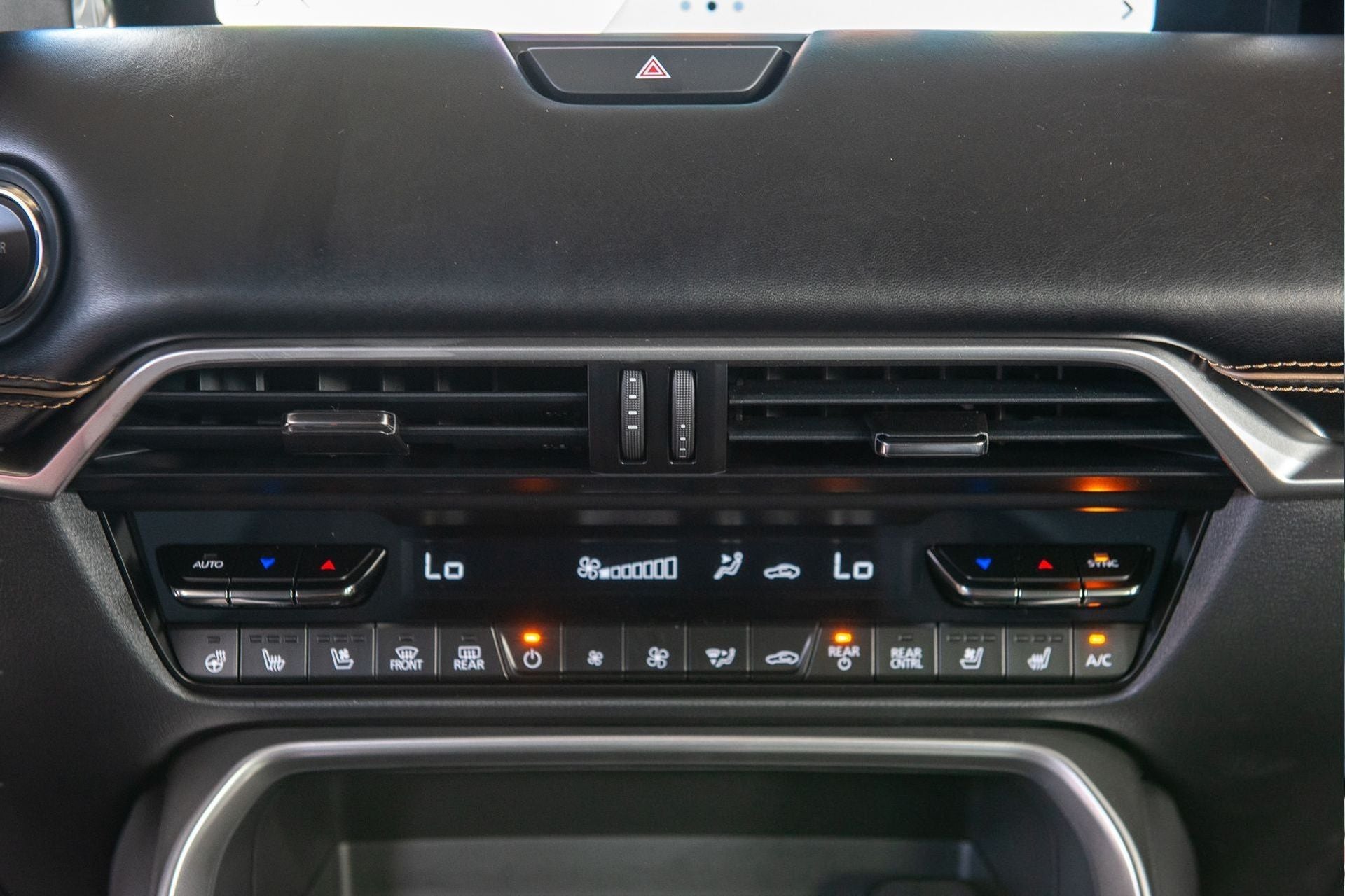 2025 Mazda Mazda CX-70 PHEV Premium Plus