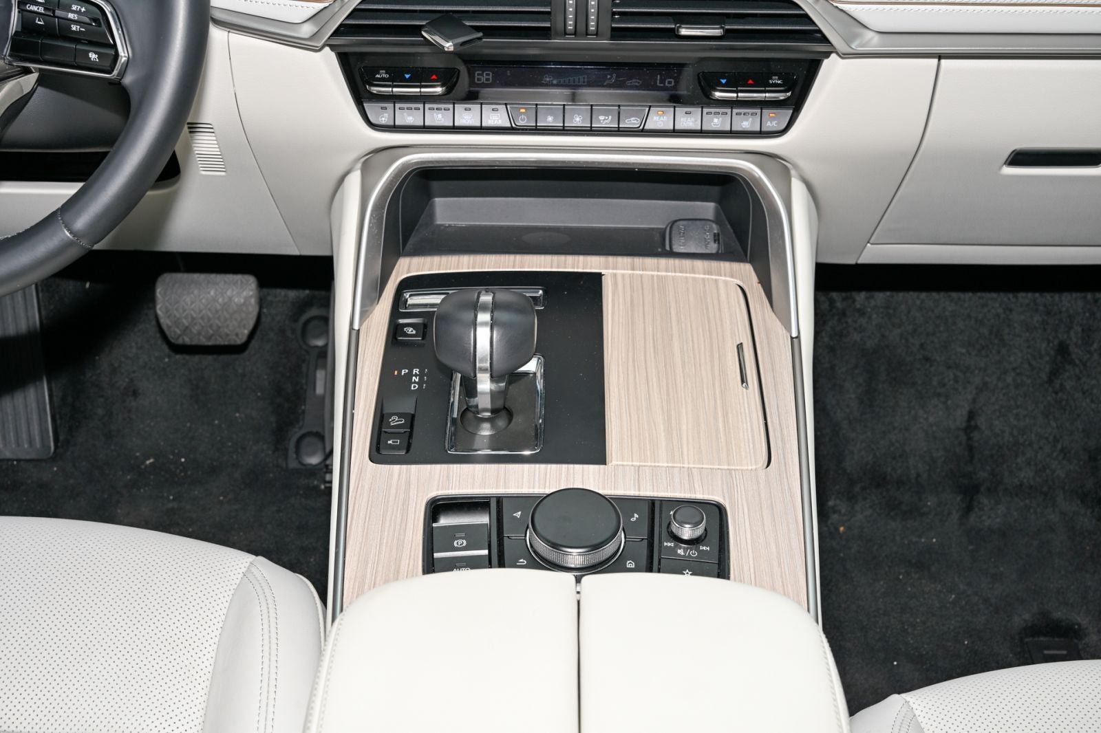 2024 Mazda Mazda CX-90 PHEV Premium Plus