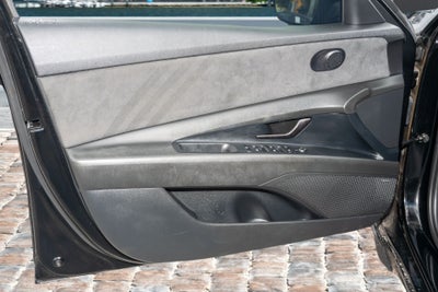 2022 Hyundai Elantra N Base