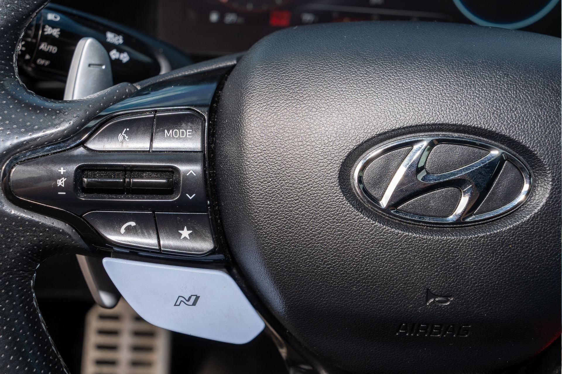 2022 Hyundai Elantra N Base