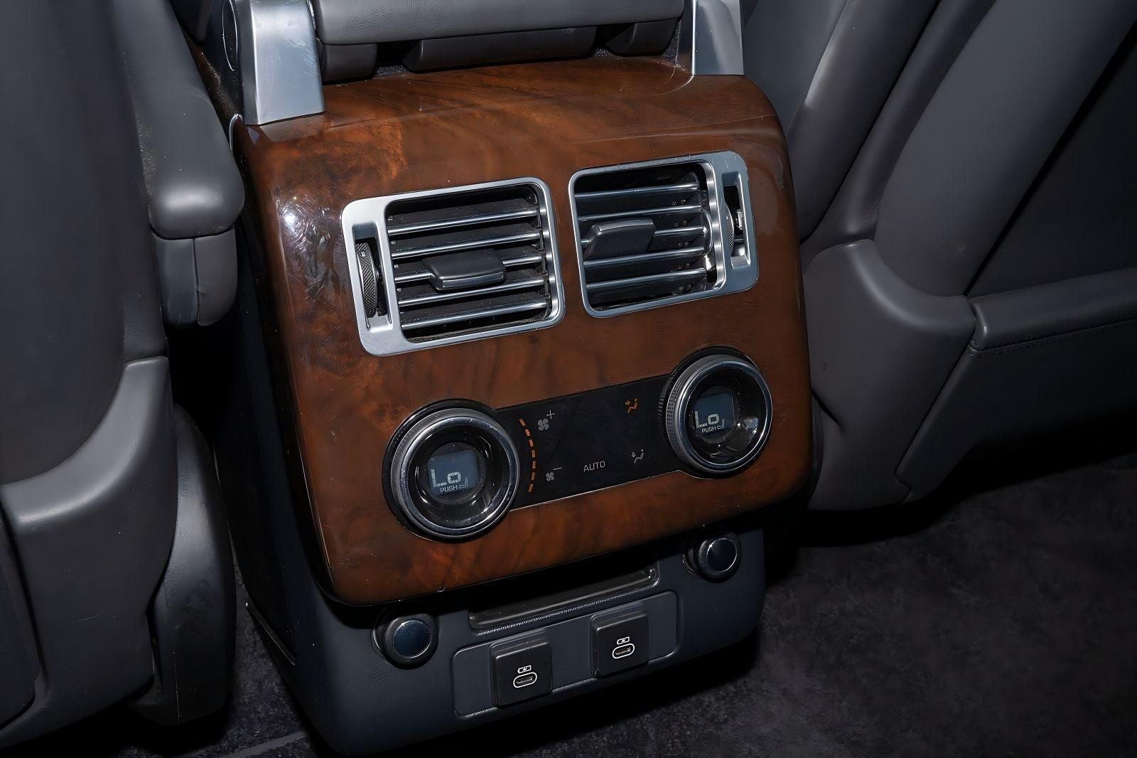 2022 Land Rover Range Rover Westminster