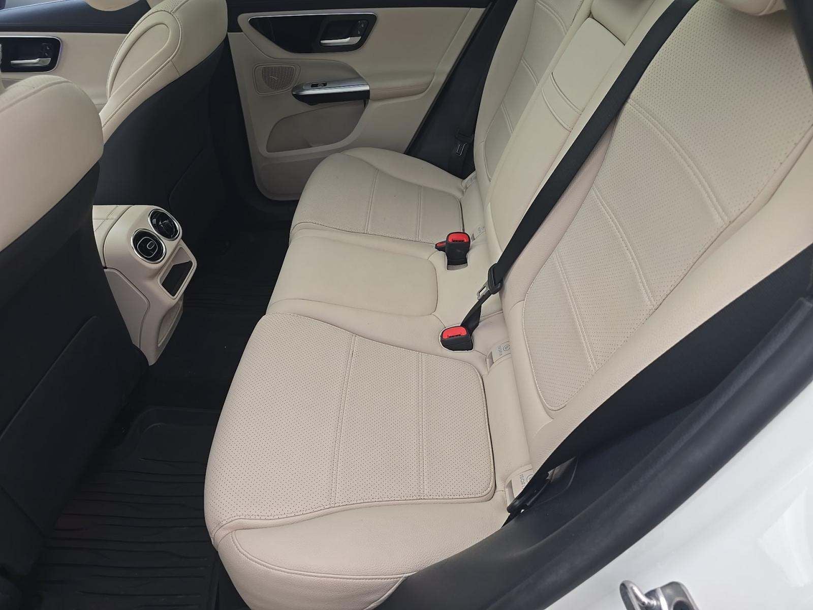 2023 Mercedes-Benz GLC GLC 300