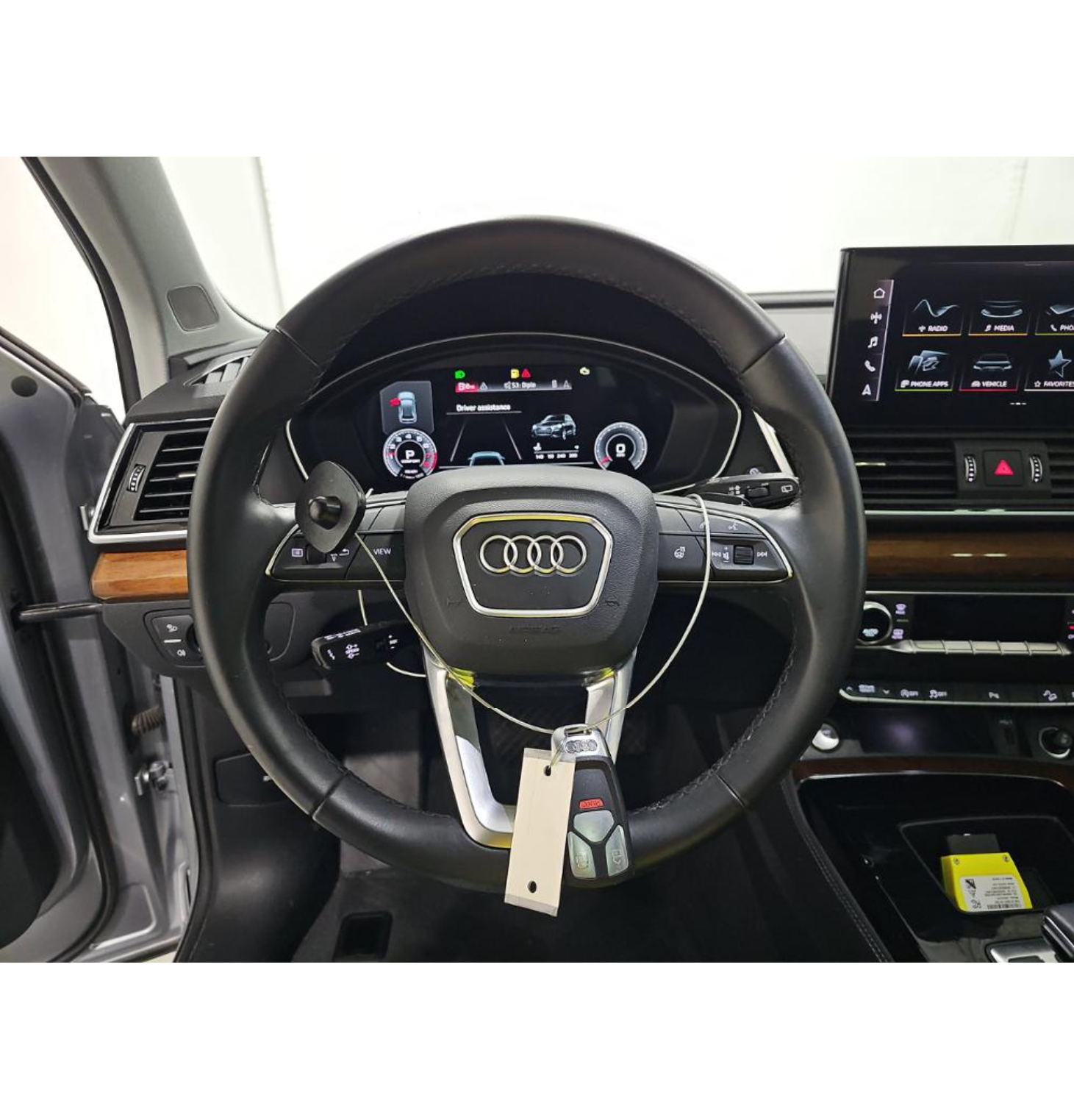 2023 Audi Q5 45 S line Premium quattro