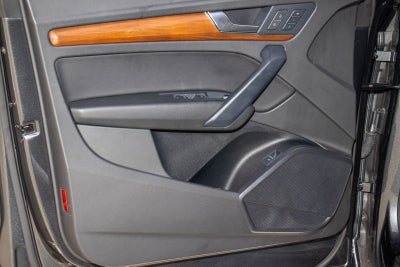 2023 Audi Q5 45 S line Premium quattro