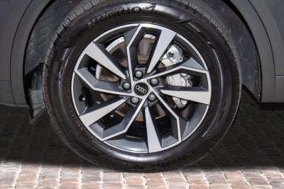 2023 Audi Q5 45 S line Premium quattro