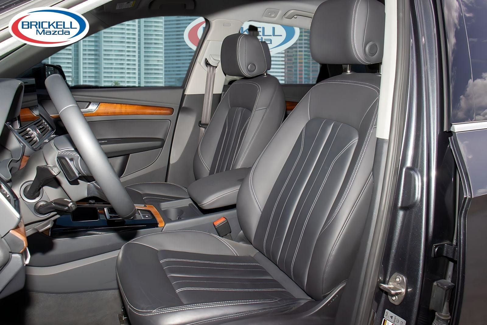 2023 Audi Q5 45 S line Premium quattro