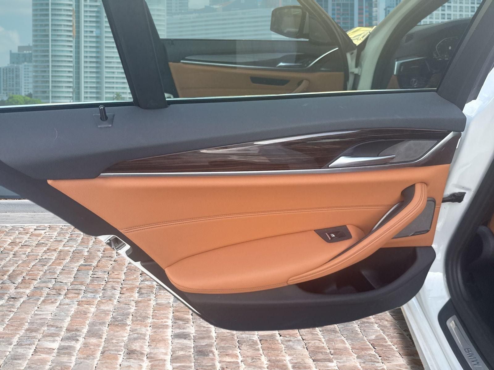 2023 BMW 5 Series 530i