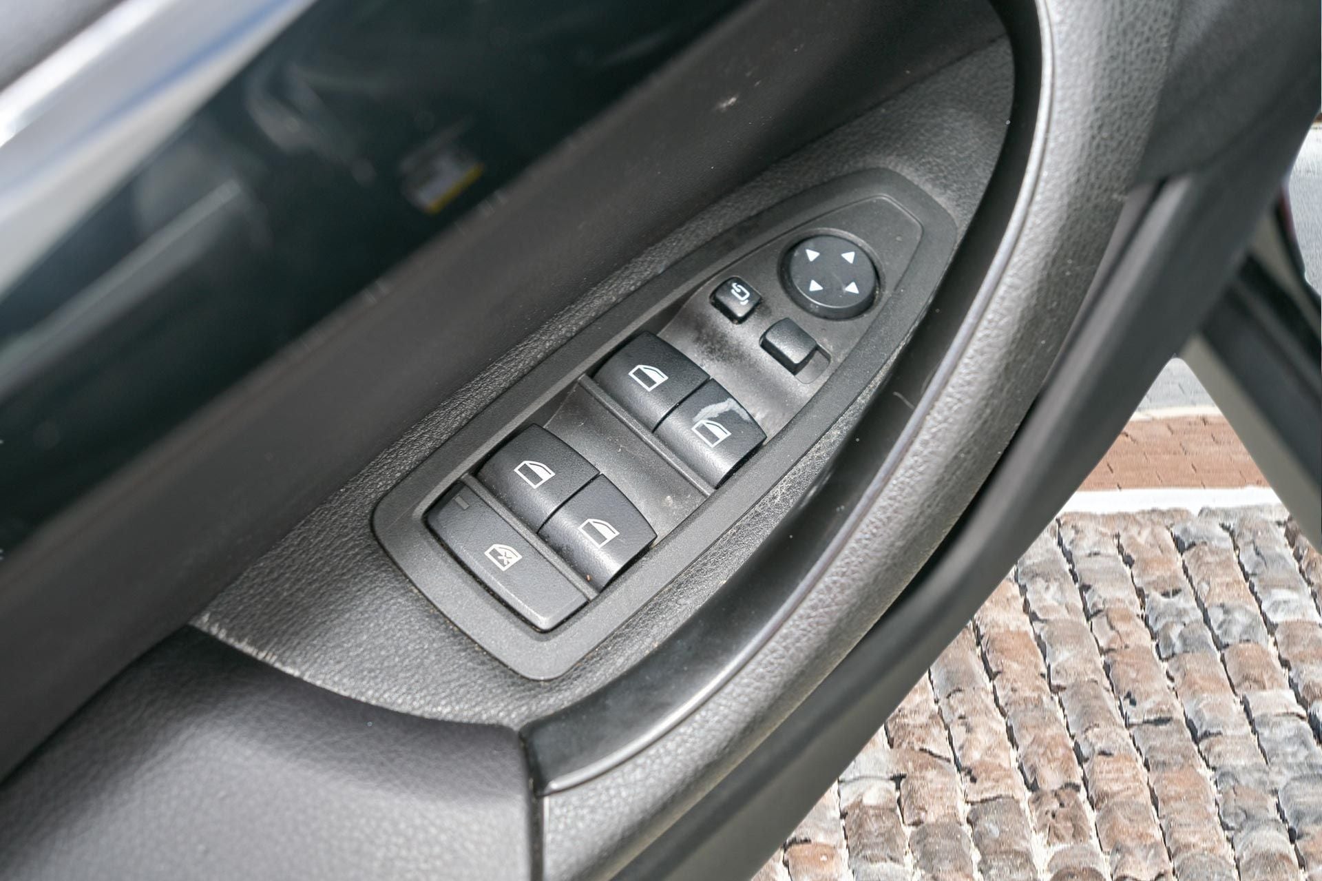 2022 BMW X2 sDrive28i