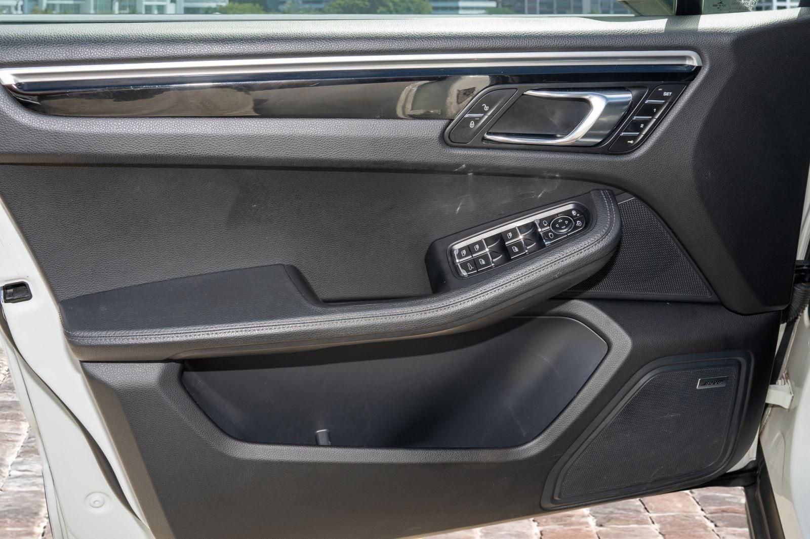 2018 Porsche Macan Base