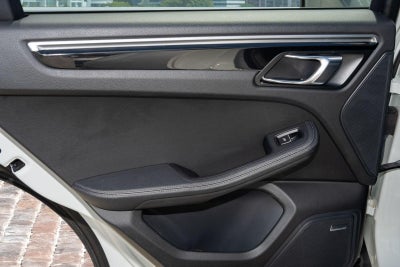 2018 Porsche Macan Base