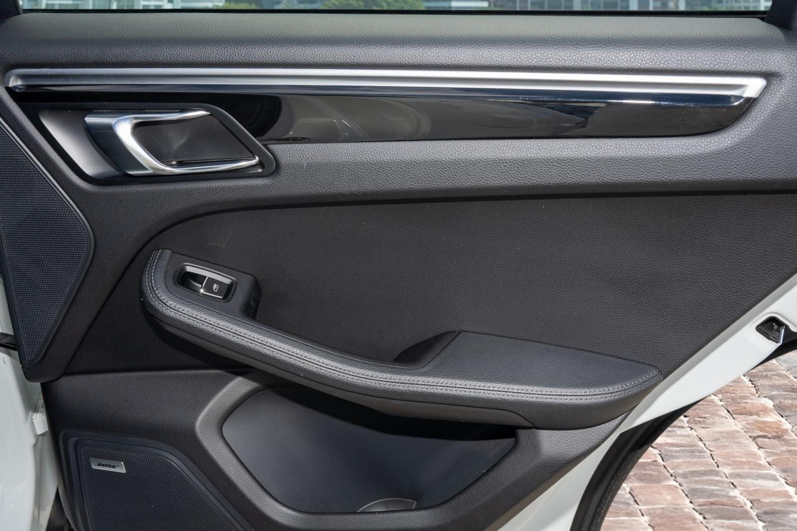 2018 Porsche Macan Base