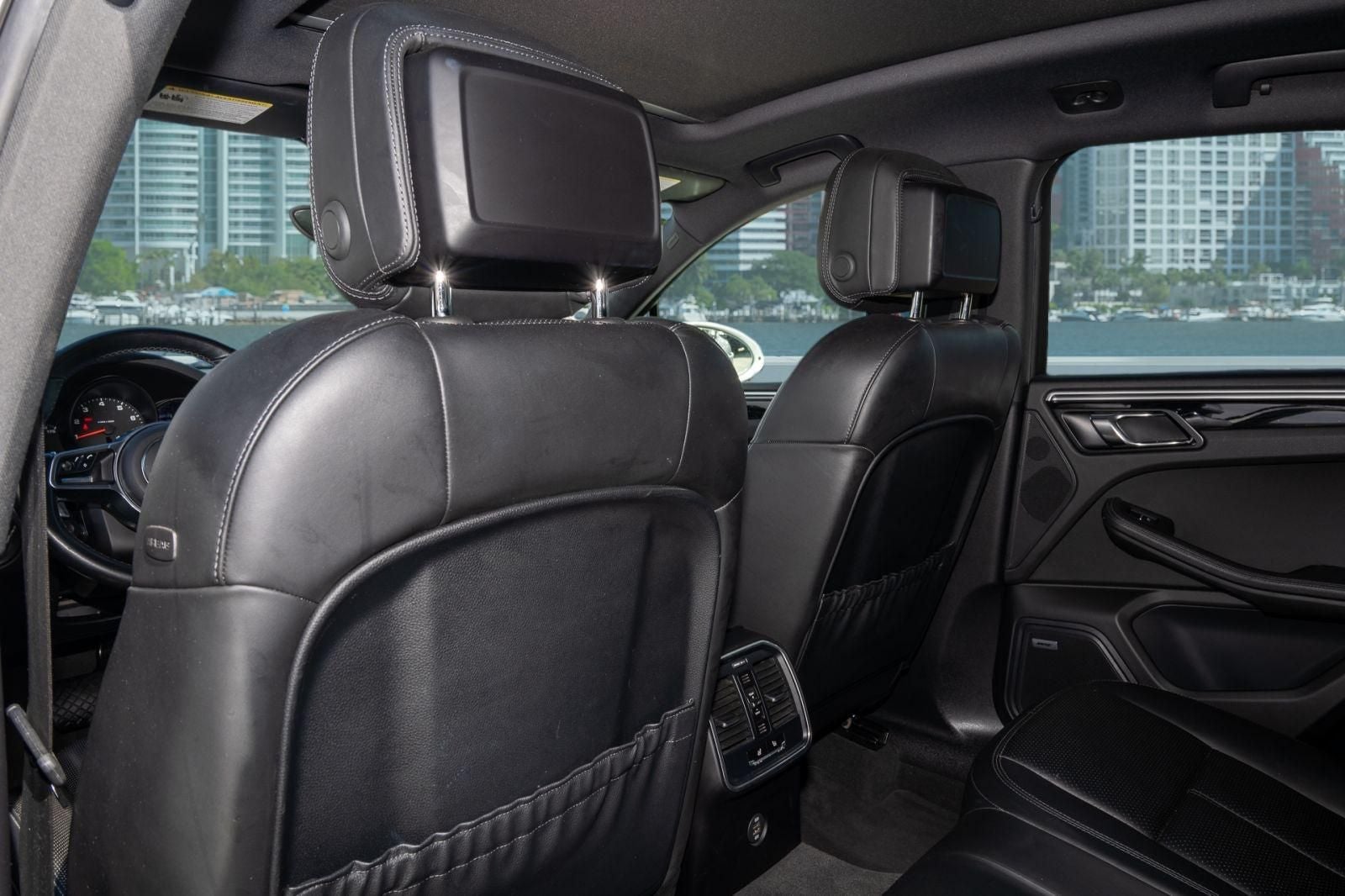 2018 Porsche Macan Base