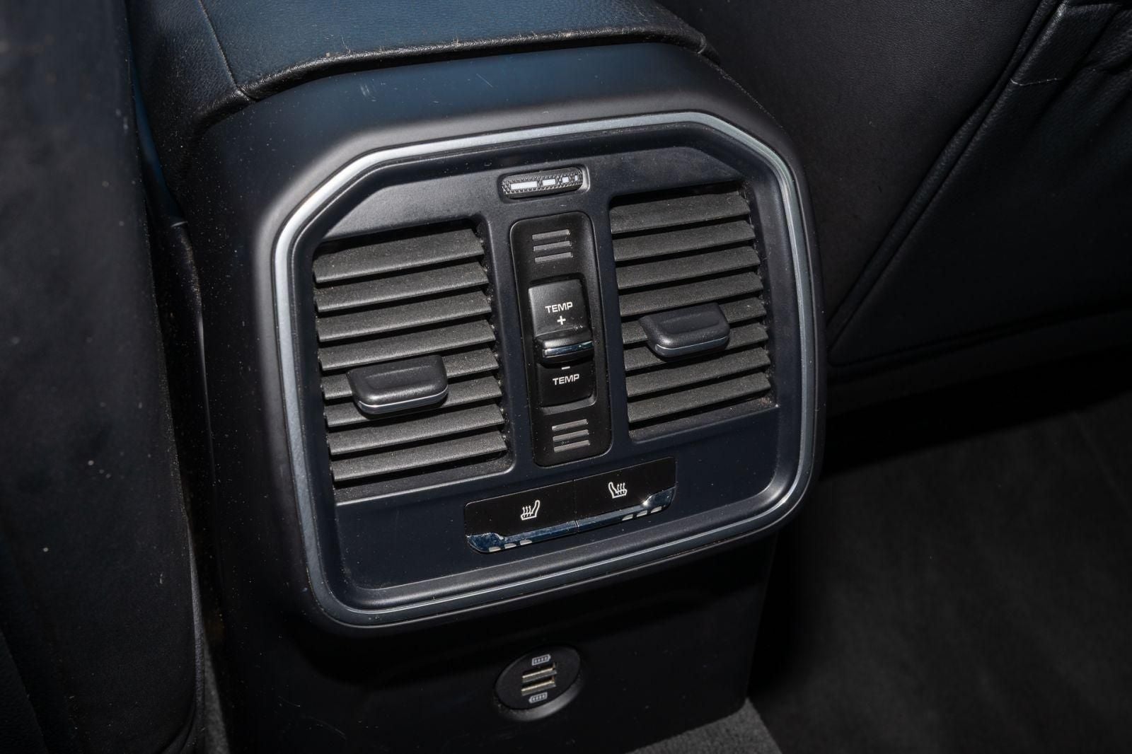 2018 Porsche Macan Base