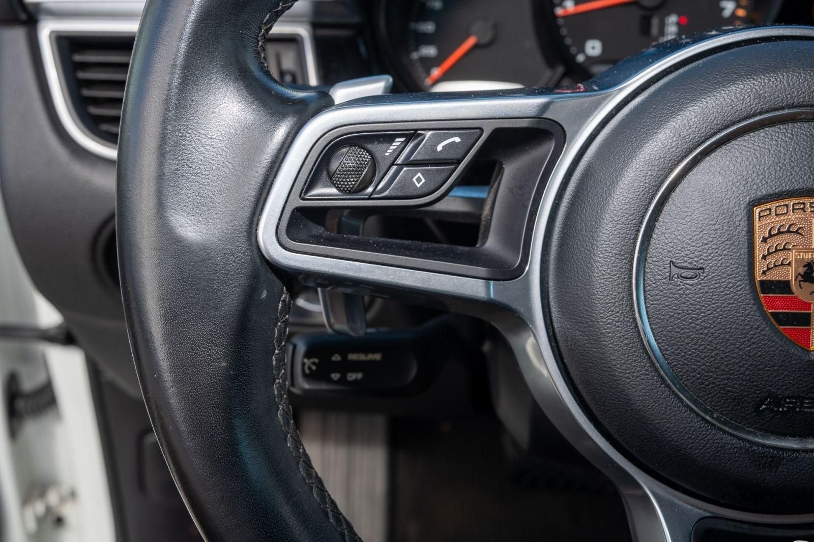 2018 Porsche Macan Base