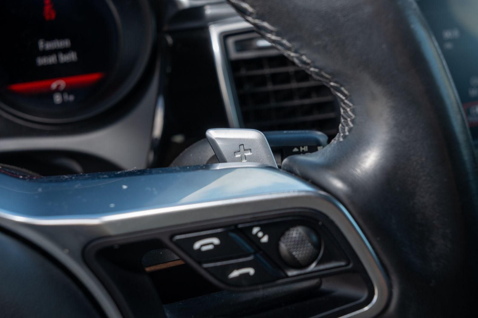 2018 Porsche Macan Base