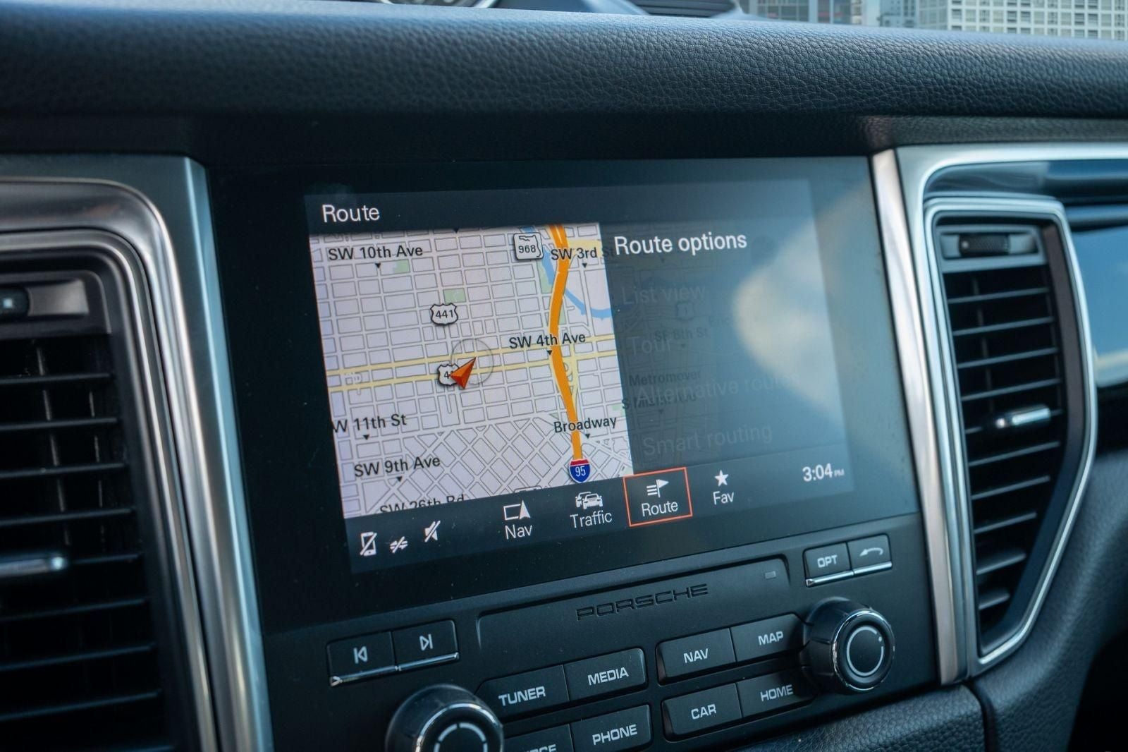 2018 Porsche Macan Base