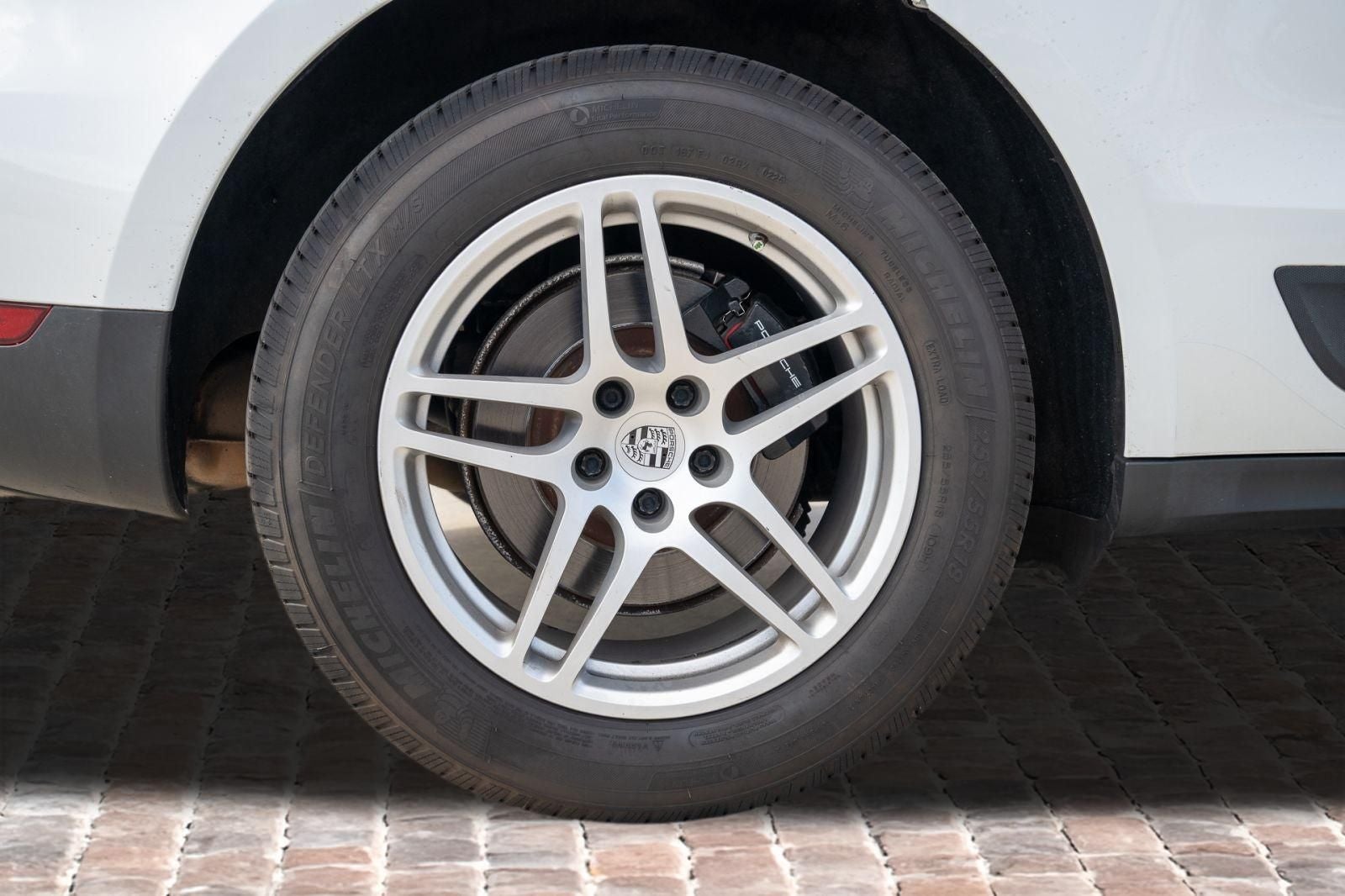 2018 Porsche Macan Base