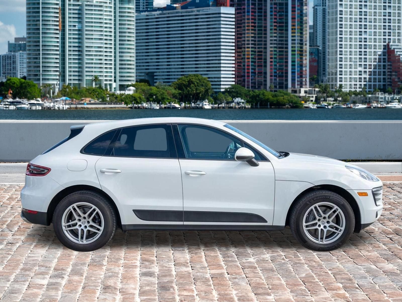 2018 Porsche Macan Base