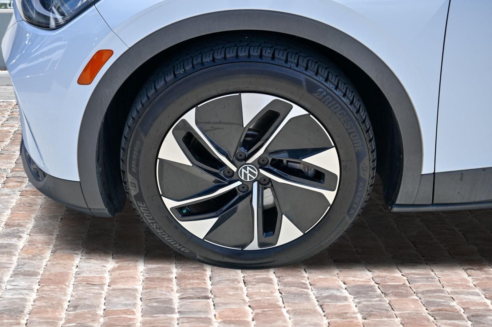 2021 Volkswagen ID.4 Pro