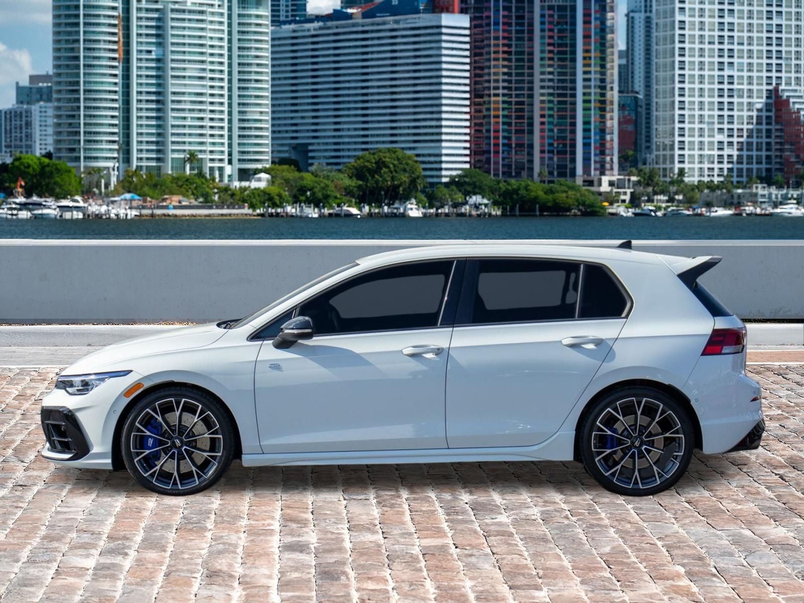 2025 Volkswagen Golf R 2.0T