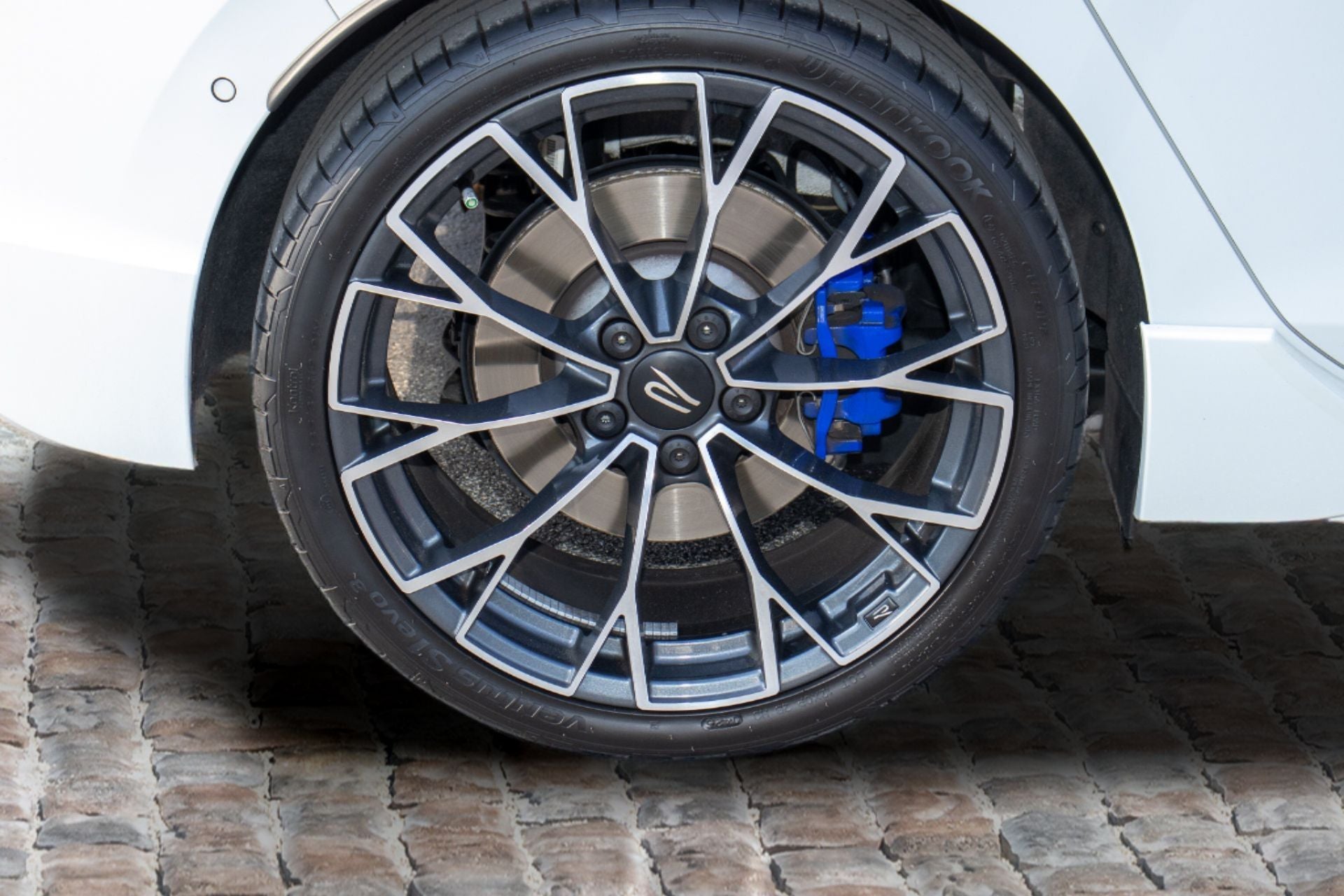 2025 Volkswagen Golf R 2.0T