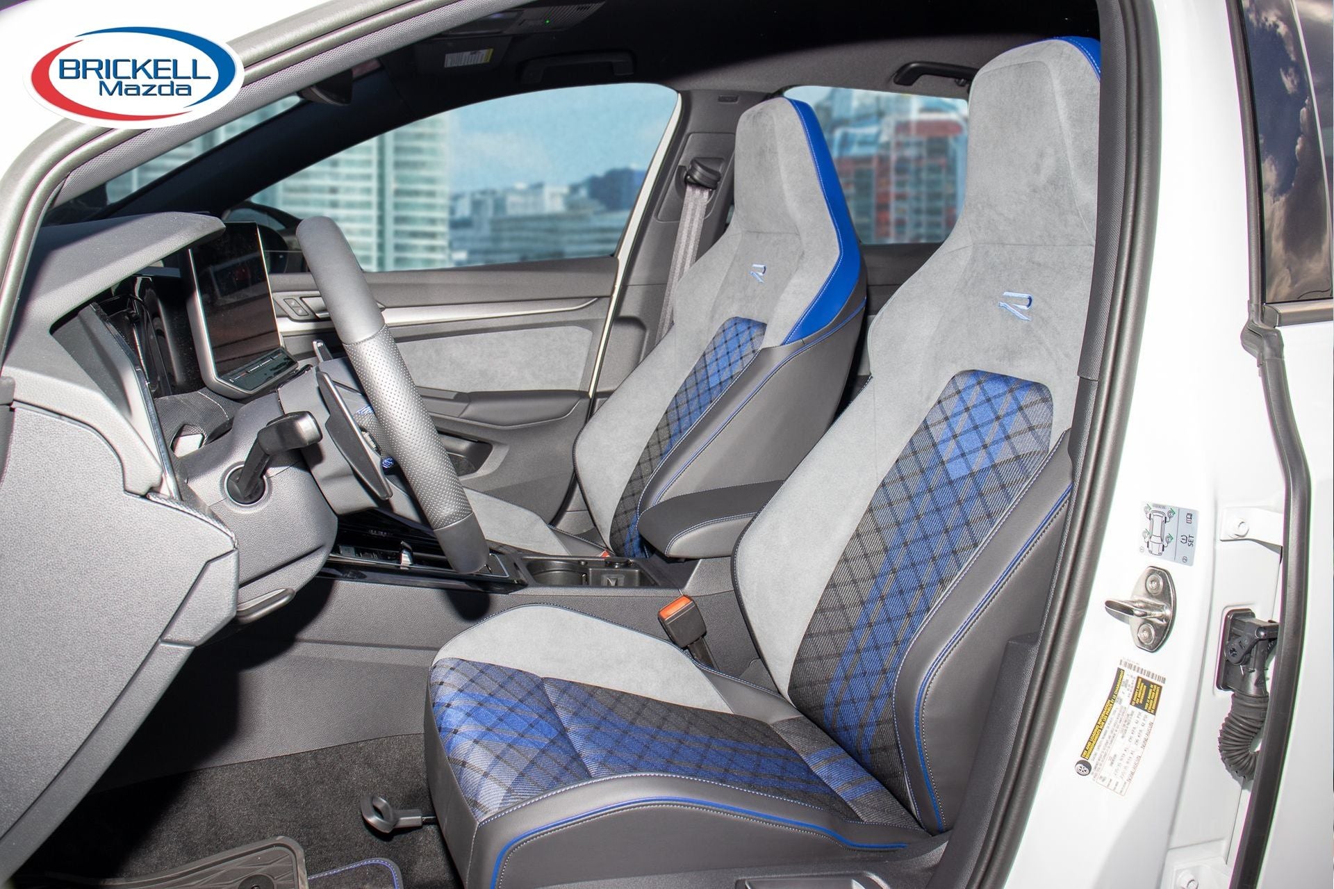 2025 Volkswagen Golf R 2.0T