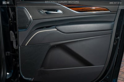 2023 Cadillac Escalade ESV Luxury